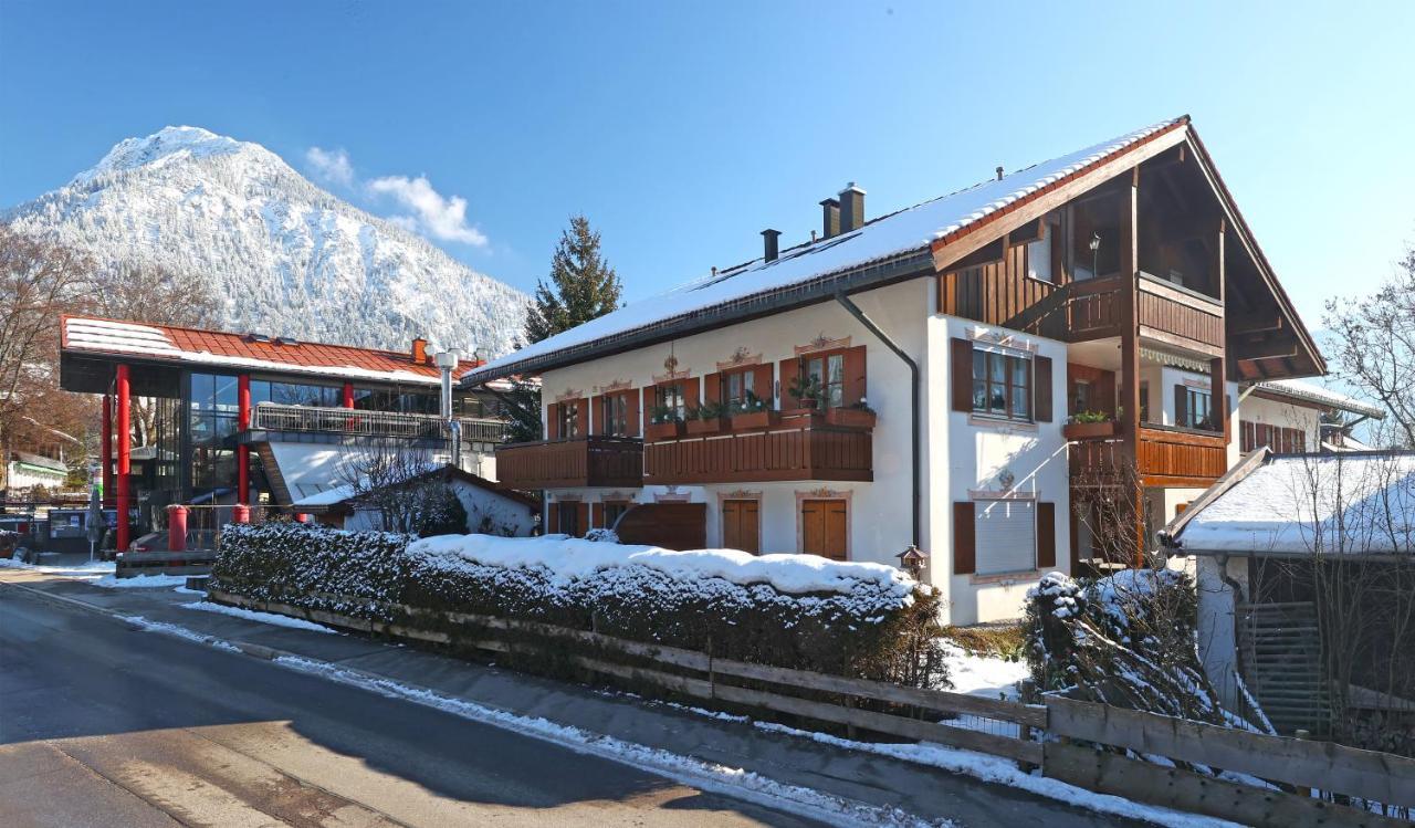 'Chalet-Style' Ruhige & Zentrale 3-Raum-Suite Direkt Am Kurpark Oberstdorf Exterior foto